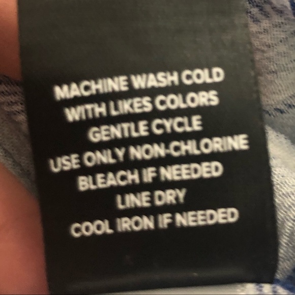 ☀️ Torrid BLUE STRIPED GAUZE SMOCKED CAMI - Picture 9 of 9